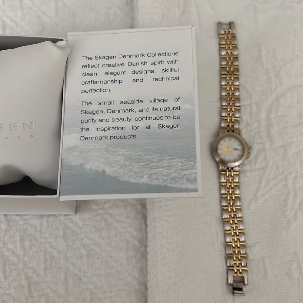 Watch - Mickey Mouse - image 4